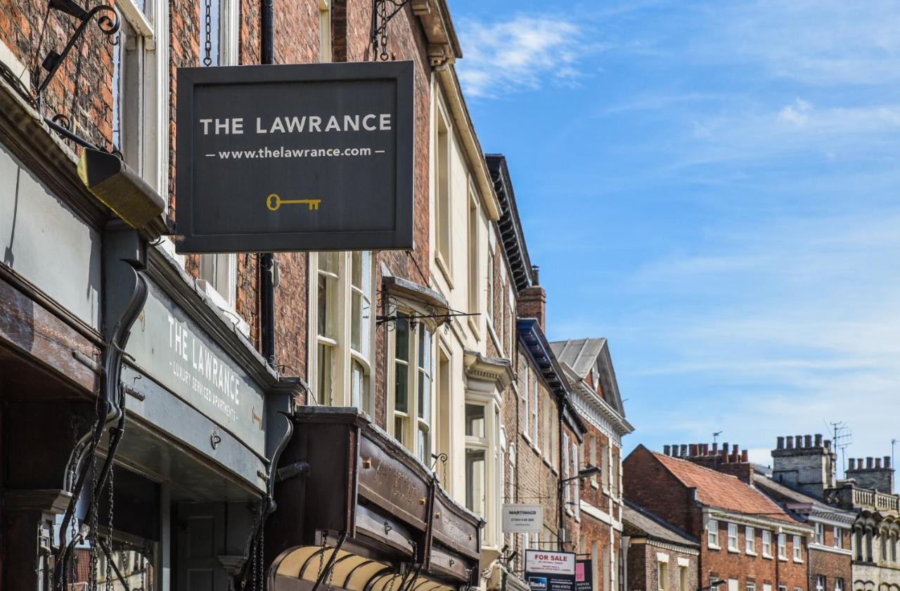 The Lawrance Luxury Aparthotel - York Buitenkant foto