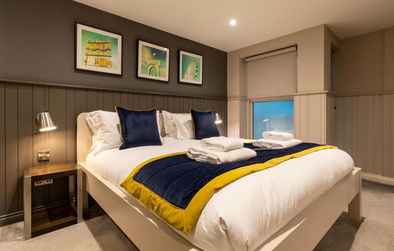 The Lawrance Luxury Aparthotel - York Buitenkant foto