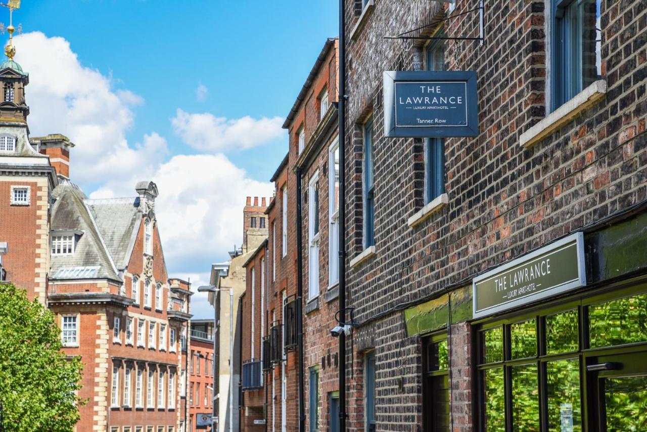 The Lawrance Luxury Aparthotel - York Buitenkant foto