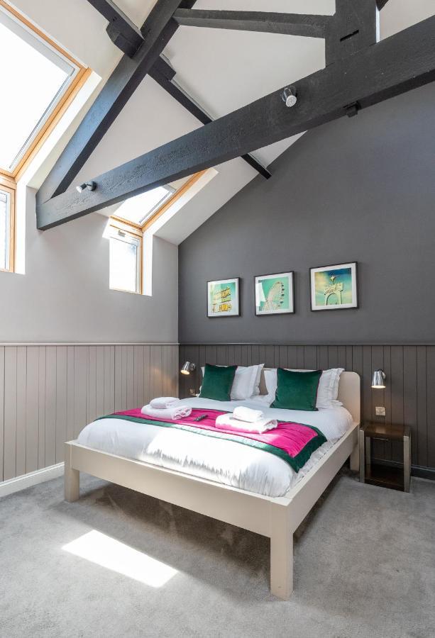 The Lawrance Luxury Aparthotel - York Buitenkant foto
